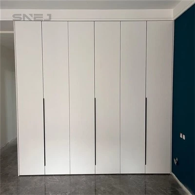 Closet With Doors And Shelves